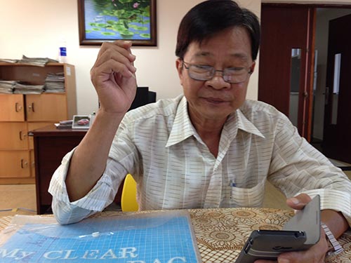 Ông Trần Văn Lợi đến Báo Người Lao Động tố cáo về việc bị lừa trúng giải