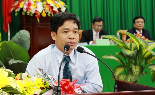 Tân Phó Chủ tịch UBND thành phố Lưu Văn Khôi phát biểu nhận nhiệm vụ