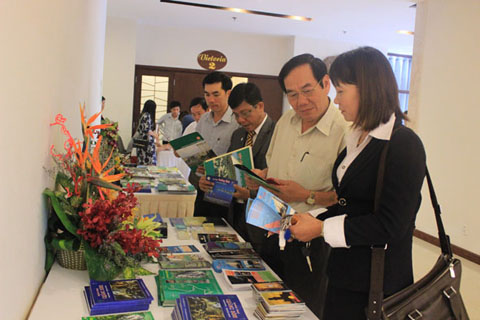 Các doanh nghiệp Quảng Bình tìm hiểu  thông tin về du lịch Đắk Lắk.