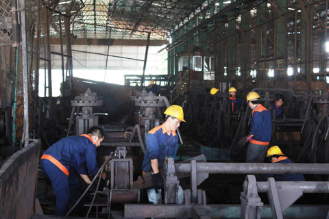Sản xuất tại Công ty Cổ phần thép Đông Nam Á (Khu công nghiệp Hòa Phú TP. Buôn Ma Thuột)