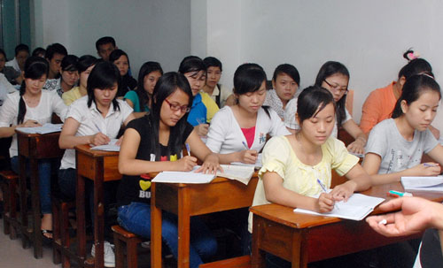 Sinh viên Trường ĐH Sư phạm TP HCM trong giờ họcẢnh: TẤN THẠNH