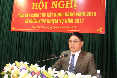 Phó Bí thư Thường trực Tỉnh ủy Phạm Minh Tấn phát biểu chỉ đạo tại hội nghị