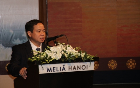 Ủy viên Trung ương Đảng, Phó trưởng Ban Thường trực Ban Chỉ đạo Tây Nguyên Điểu Kré phát biểu khai mạc buổi họp báo.