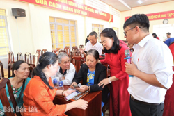 Xã Ea Knốp: Nỗ lực đưa công nghệ số đến với người dân