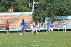 Sân vận động Buôn Ma Thuột mở cửa miễn phí, đón khán giả vào xem Giải bóng đá hạng Ba quốc gia