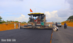 Quyết liệt tăng tốc hoàn thành các công trình giao thông trọng điểm