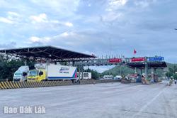 Tập đoàn Đèo Cả miễn thu phí đường bộ cho xe cứu trợ đi qua trạm BOT