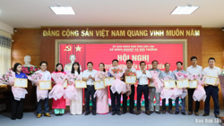 Tuyên dương 50 tập thể và cá nhân điển hình tiên tiến ngành Nông nghiệp và Môi trường