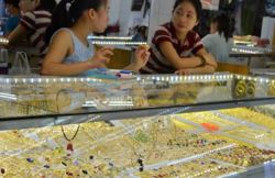 Sáng 21-10, vừa mở cửa, giá vàng miếng SJC tăng hơn 3 triệu đồng