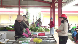 Chợ Pơng Drang mới hoạt động trở lại