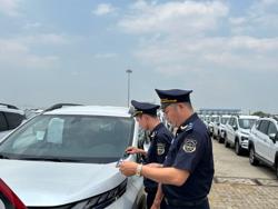 Thị trường ô tô ế ẩm, vì sao lượng xe nhập khẩu vẫn tăng mạnh?