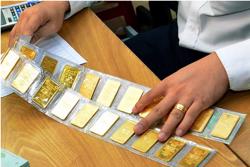 Giá vàng hôm nay 30-10: Vàng thế giới giảm phiên thứ 3 liên tiếp