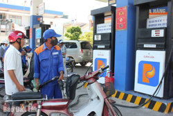 Giá điện, xăng dầu leo thang kéo CPI tháng 9 tăng 0,33%