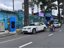 Sớm giới hạn mức tiêu thụ nhiên liệu ô tô