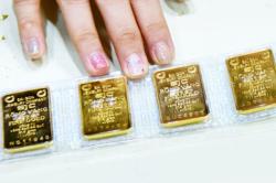 Giá vàng hôm nay 6-10: Vừa mở cửa, đồng loạt tăng mạnh