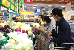 Tổng mức bán lẻ hàng hóa và doanh thu dịch vụ tiêu dùng 9 tháng tăng 13,8%