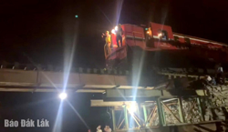 Thông tuyến đường sắt Bắc – Nam qua khu vực sạt lở tại Đắk Lắk