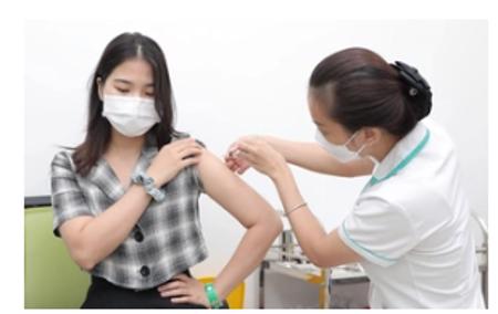 Ai sẽ được tiêm chủng miễn phí theo luật mới?