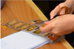 Giá vàng hôm nay 13-11: Vàng thế giới tăng gần 100 USD