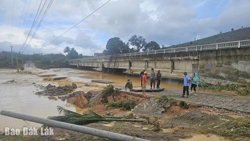 Khẩn trương ứng phó mưa lũ, sạt lở đất tại nhiều địa phương