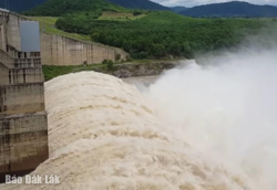 Vận hành hạ dần mực nước hồ thủy điện để ứng phó với bão Kalmaegi