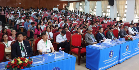 Hơn 500 nhà khoa học chia sẻ thông tin về vật lý chất rắn và khoa học vật liệu tại Đắk Lắk