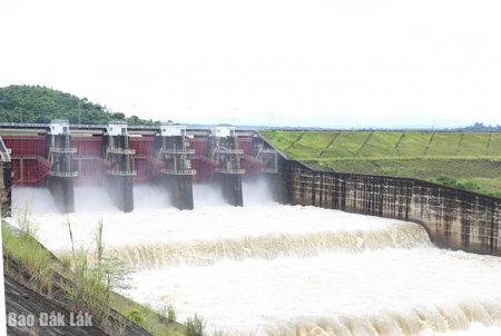 Công ty Thủy điện Buôn Kuốp cảnh báo tăng lưu lượng xả các hồ chứa thủy điện