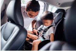 Ô tô kinh doanh vận tải hành khách không phải trang bị thiết bị an toàn cho trẻ em