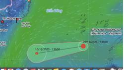 Diễn biến mới nhất về vùng áp thấp trên Biển Đông, cảnh báo mưa lớn ở miền Trung