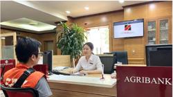 Làn sóng tăng lãi suất lan rộng