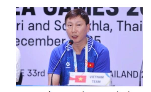 HLV tuyển U22 Việt Nam nói gì trước ngày ra quân SEA Games 33?