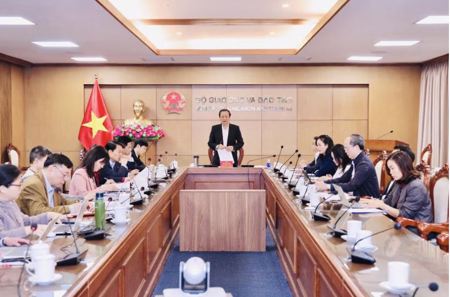 Sắp xếp các trường công lập: Thận trọng, có lộ trình