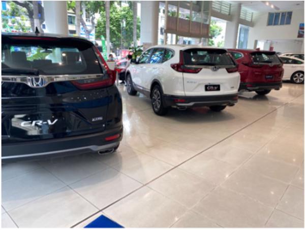 Đề xuất giảm lệ phí đăng ký ô tô: Chưa đủ kích sức mua