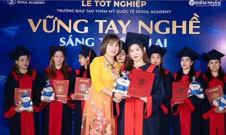 Review khóa học nghề nail tại Seoul Academy: Chất lượng đào tạo, học phí và cơ hội việc làm