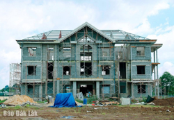 Xây dựng hạ tầng cơ sở đáp ứng yêu cầu phát triển mới ở Phú Xuân