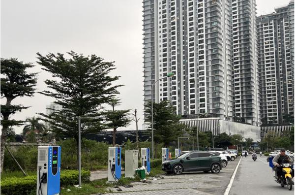 Cần giải pháp tổng thể cho trạm sạc xe điện