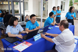 Mở rộng cánh cửa an sinh