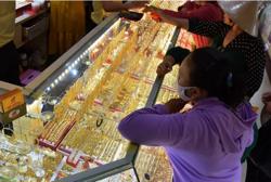 Giá vàng hôm nay 9-12: Vàng thế giới bị bán tháo