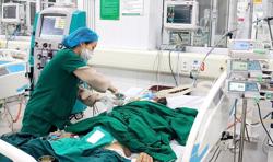 Người đàn ông nguy kịch sau những ngày vui Tết