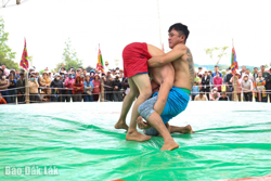 Sôi nổi Giải Vật truyền thống xã Vụ Bổn - huyện Krông Pắc mở rộng lần thứ XIV, năm 2025.