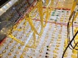 Vì sao Ngân hàng Nhà nước không quản lý giá vàng?