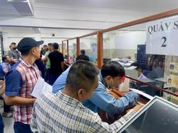 Các sở Giao thông vận tải tiếp tục cấp, đổi giấy phép lái xe sau ngày 19-2