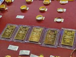 Giá vàng miếng SJC, vàng nhẫn duy trì ở mốc đỉnh lịch sử