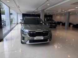 Vì sao doanh số ô tô giảm sâu?