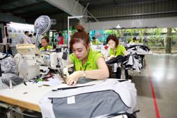 Chuẩn bị phương án điều chỉnh mức lương tối thiểu năm 2025