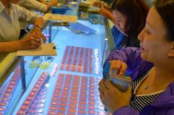 Giá vàng hôm nay, 6-2: Tiếp tục lập kỷ lục mới