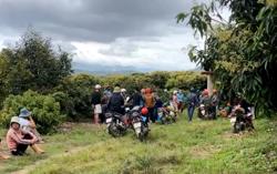 Phát hiện nam shipper tử vong trong rẫy vắng