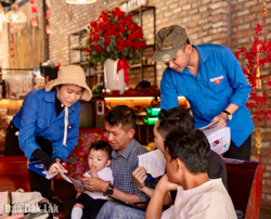 Ấn tượng đẹp về "áo xanh tình nguyện"