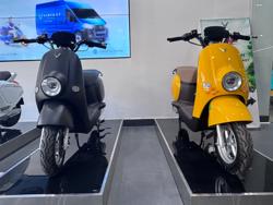 "Cuộc chiến" xe máy điện giá rẻ