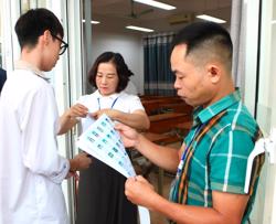 Thích ứng với quy chế tuyển sinh nhiều điểm mới